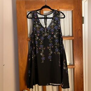 Urban Outfitters Black Floral Shift Dress
